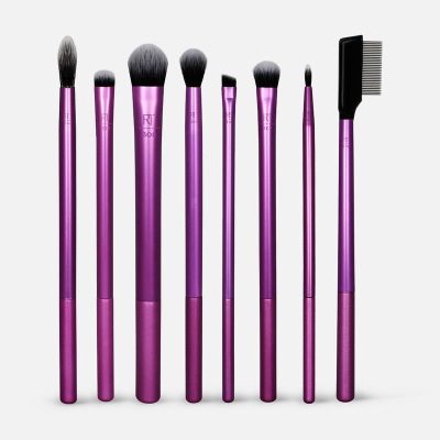 Everyday Eye Essentials Real Techniques - 8 Pieces For Shadow + Eyeliner + Mascara Ewink Kuwait مجموعة فرش ريل تكنيكس للعيون 8 قطع ايفرى داى اسنشيالز للشادو اى لاينر ماسكارا اى وينك الكويت 1