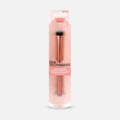 Expert Concealer Brush Real Techniques Ewink Kuwait – إكسبيرت كونسيلر برش فرشاة ريل تكنيكس اي وينك كويت